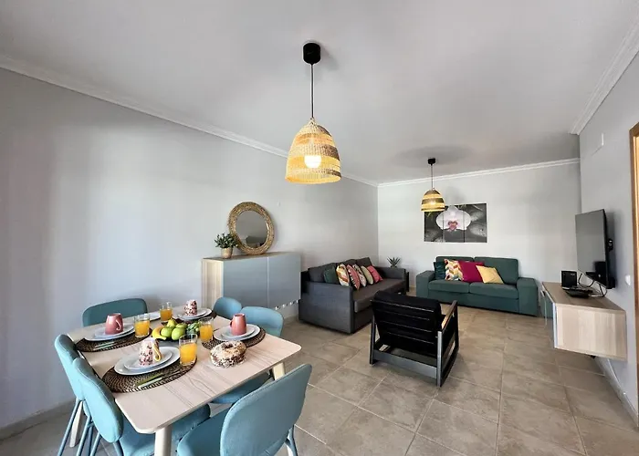 Garden With Pool By Homing Дом отдыха *