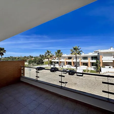 Garden With Pool By Homing 알부페이라